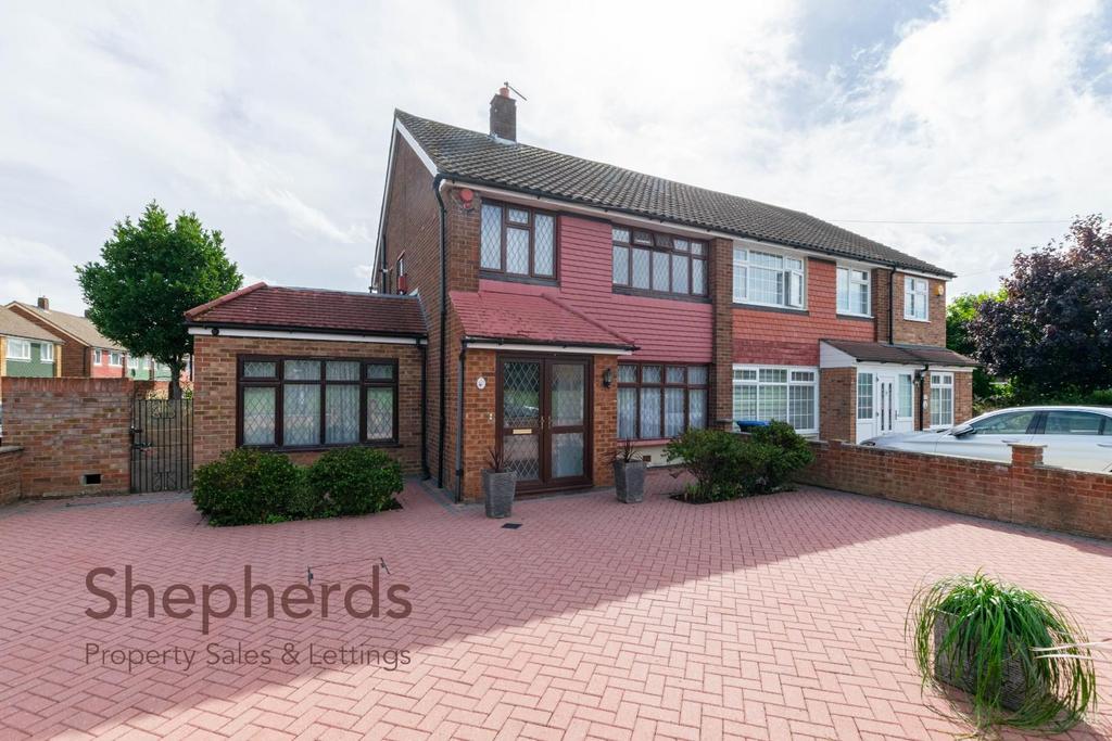 Ambleside Crescent, Enfield EN3 4 bed semidetached house for sale £