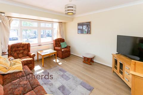 27 Moreton Close, Cheshunt, Waltham Cross, EN7 6LX