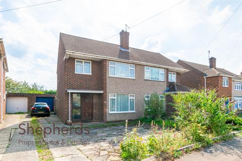 72 Penton Drive, Cheshunt, Waltham Cross, EN8 9RU