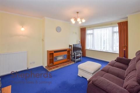 72 Penton Drive, Cheshunt, Waltham Cross, EN8 9RU