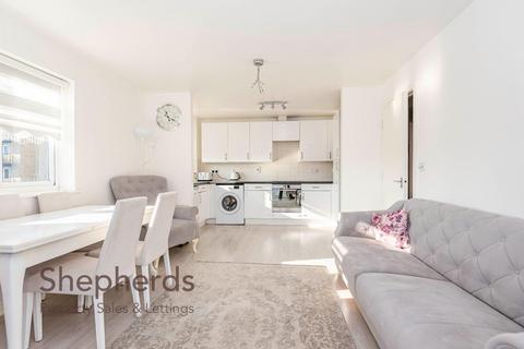 2 bedroom flat for sale, Sandringham Lodge, Hoddesdon EN11