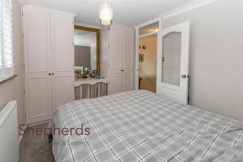 48 Benedictine Gate, Waltham Cross, EN8 0XB