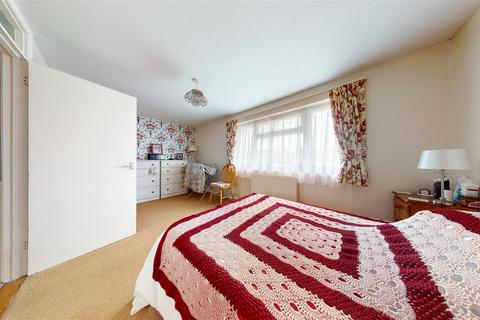 76 Greenways, Portland, DT5 2LF