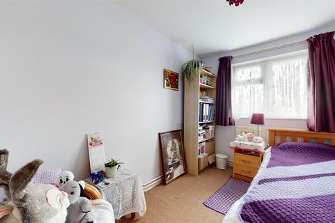76 Greenways, Portland, DT5 2LF