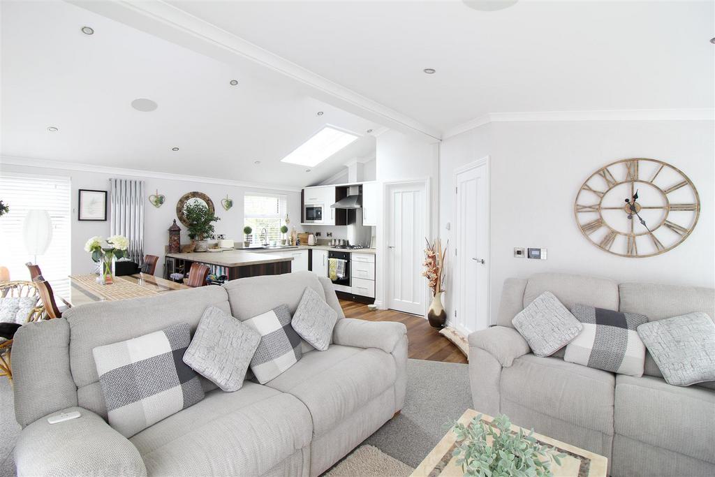 South Kilvington, Thirsk 2 bed park home £110,000
