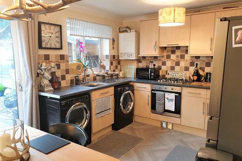 37 Cae Canol, Baglan, Port Talbot, SA12 8LX