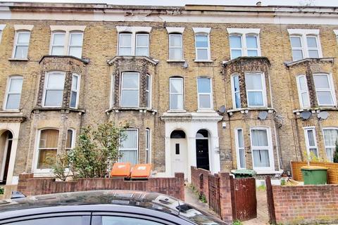 33 Carnarvon Road, London, E15 4JW