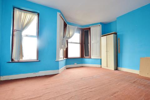 33 Carnarvon Road, London, E15 4JW