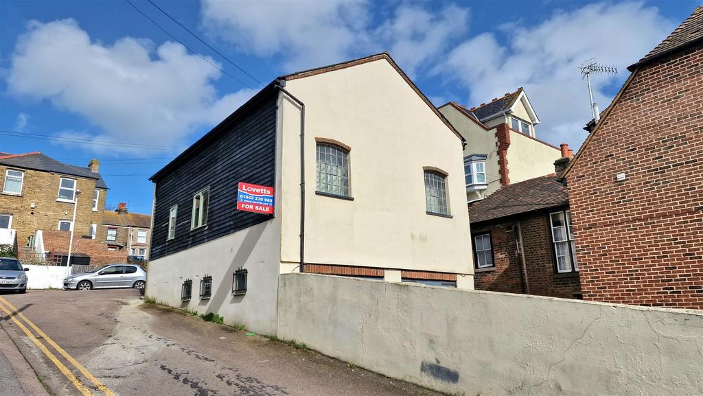 King Street, Margate 4 bed flat £430,000