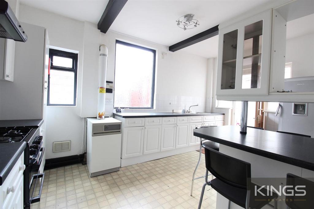 Westridge Road, Southampton 6 bed detached house for sale £430,000