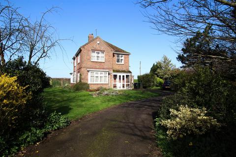 3 bedroom detached house for sale, Boston Road, Wainfleet St. Mary, Skegness