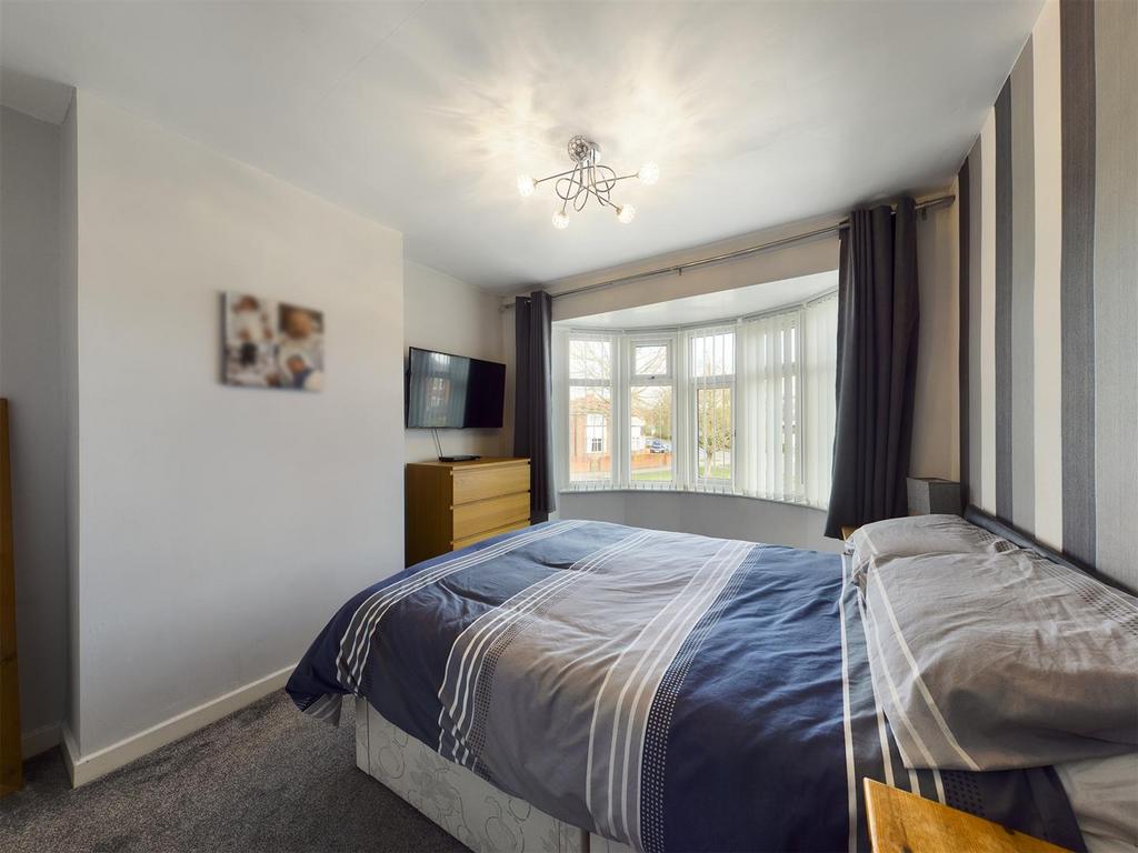 Bedroom:
