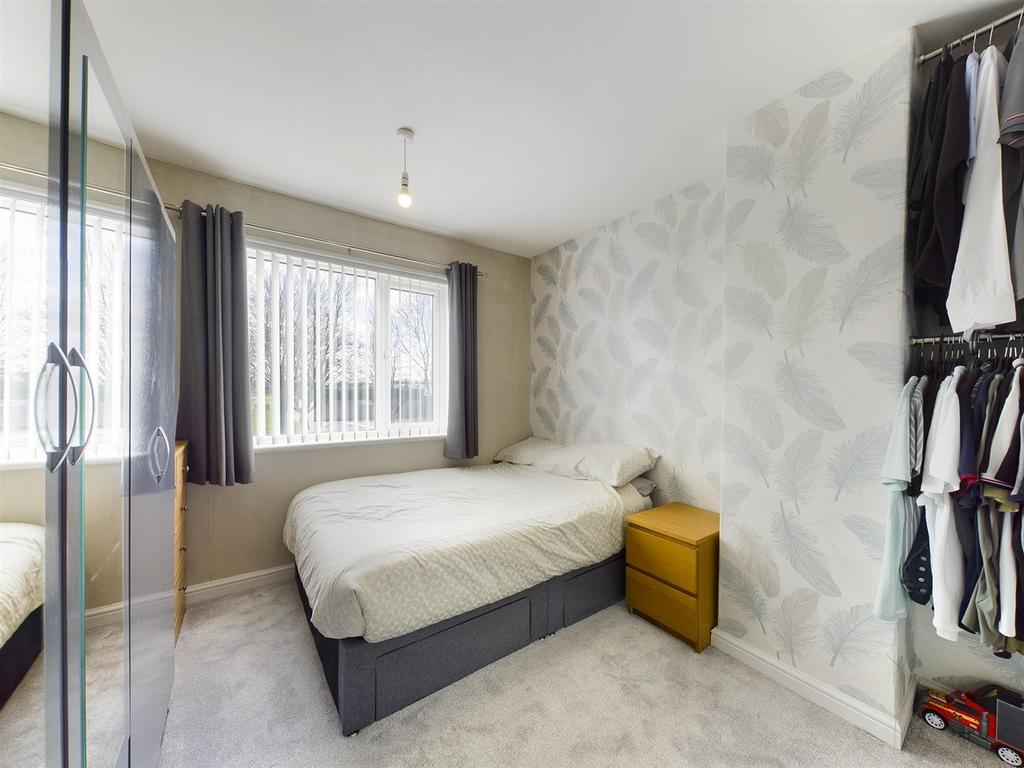 Bedroom: