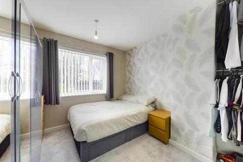 62 Queensgate, Bridlington, YO16 7LN