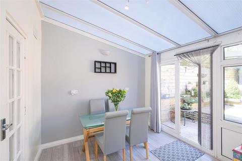 31 Hornbeam Grove, London, E4 6JE