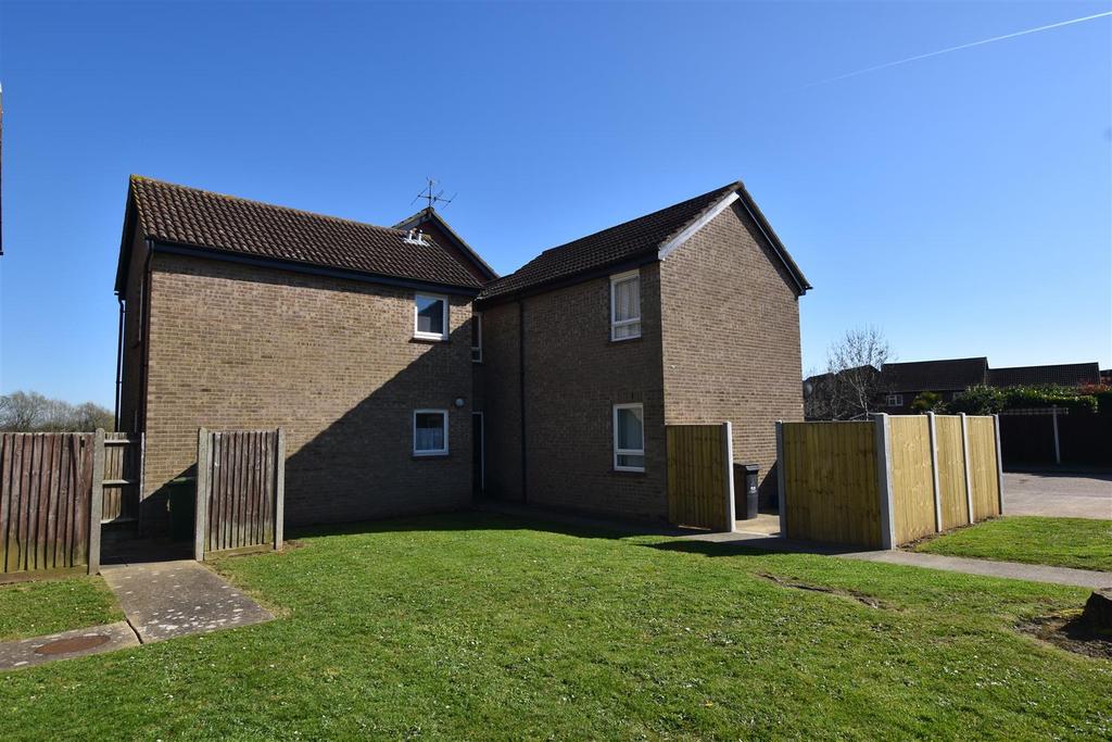 Wagtail Drive, Heybridge Studio for sale £120,000