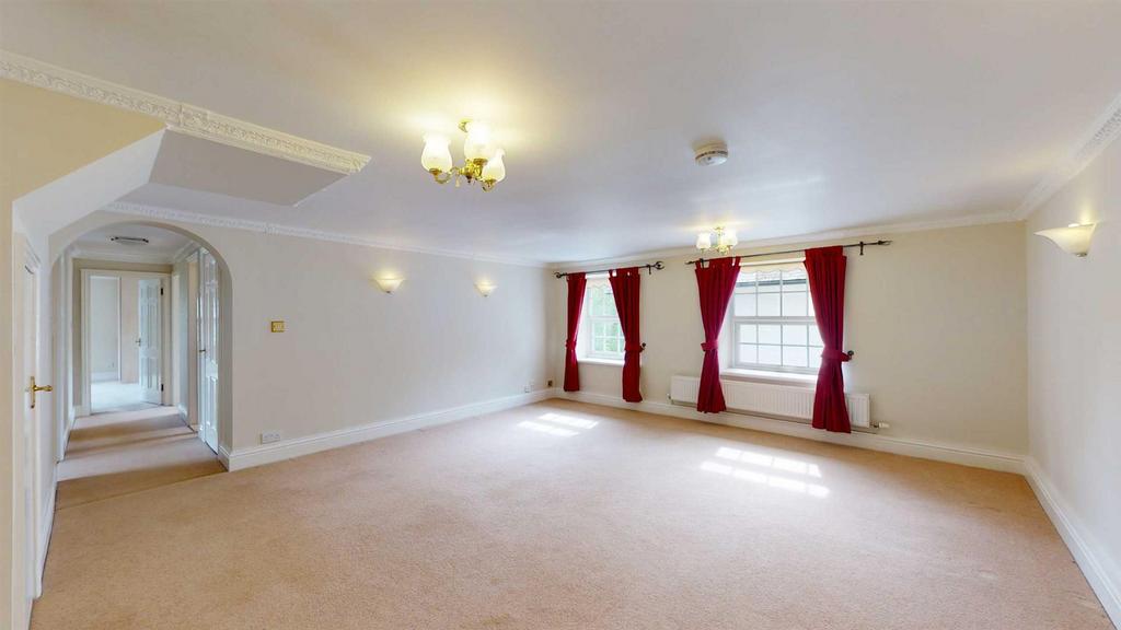 Rowton Court, Halfway House, Shrewsbury 4 bed apartment £850 pcm (£