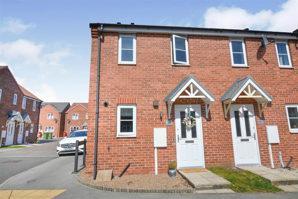 Kingfisher Way, Scunthorpe 2 bed semidetached house £675 pcm (£156 pw)