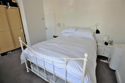 126 Abbey Grove, London, SE2 9EP