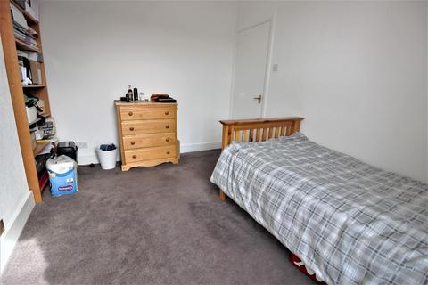 126 Abbey Grove, London, SE2 9EP