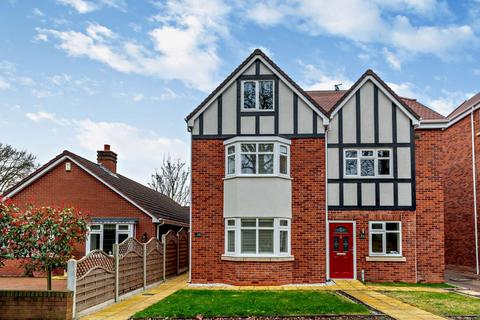 4 bedroom house for sale, New Penkridge Road, Cannock