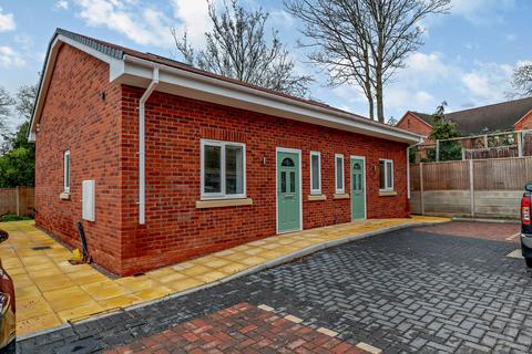 2 bedroom bungalow for sale, New Penkridge Road, Cannock