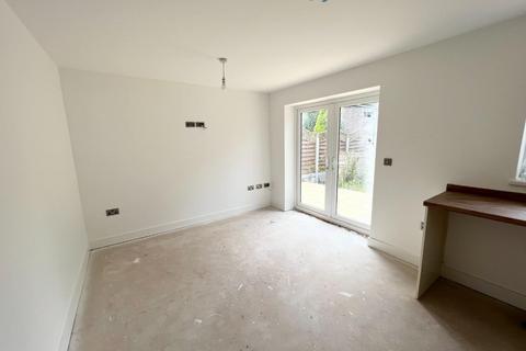 2 bedroom bungalow for sale, New Penkridge Road, Cannock