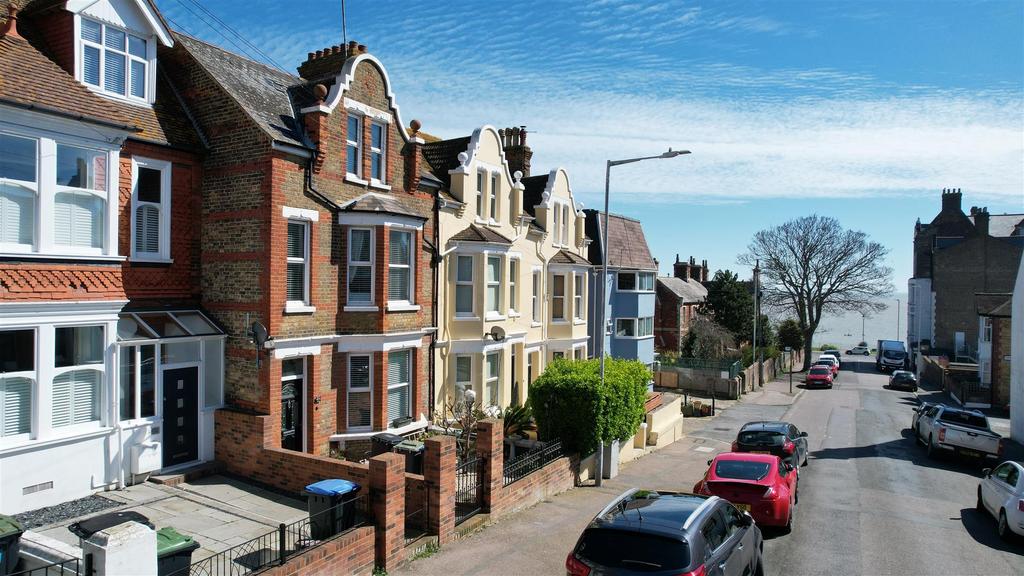 Road, Ramsgate 4 bed terraced house for sale £500,000