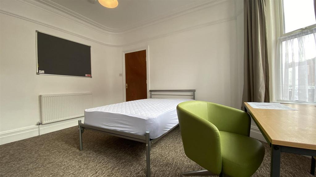 Room 5