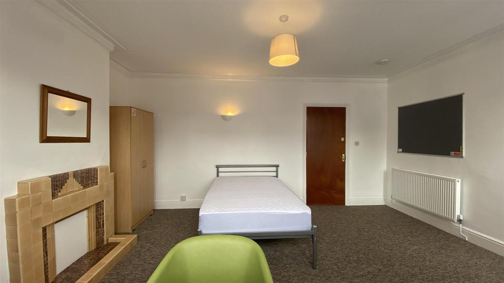 Room 4
