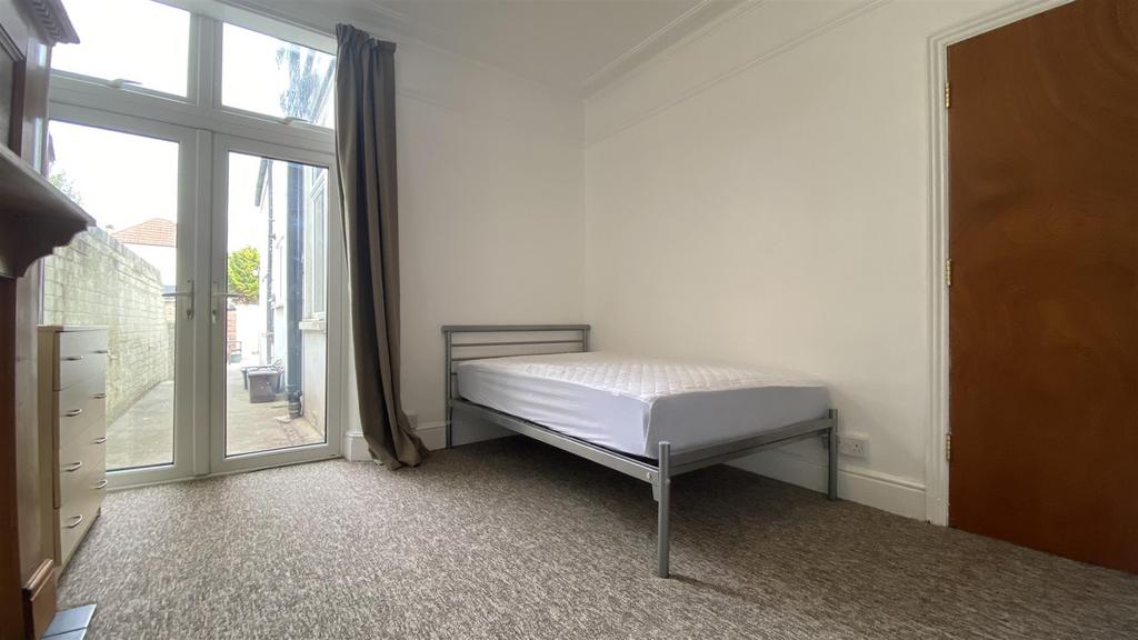 Room 6