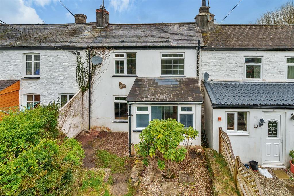 James Terrace, Latchley, Gunnislake 2 bed terraced house for sale £