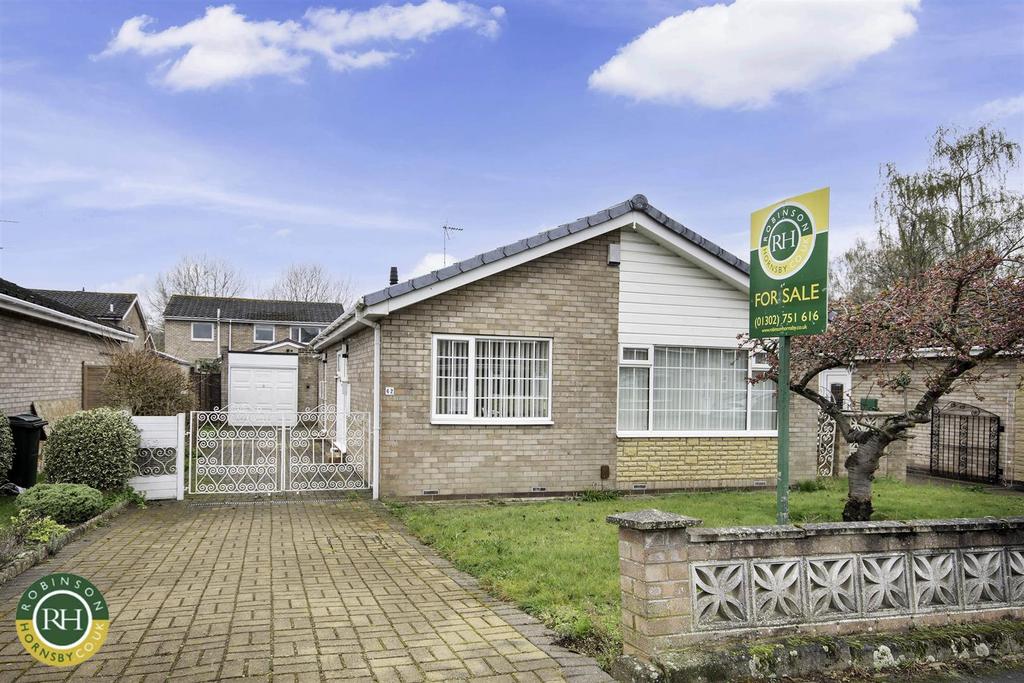 Lindrick Close, Bessacarr, Doncaster 2 bed detached bungalow for sale