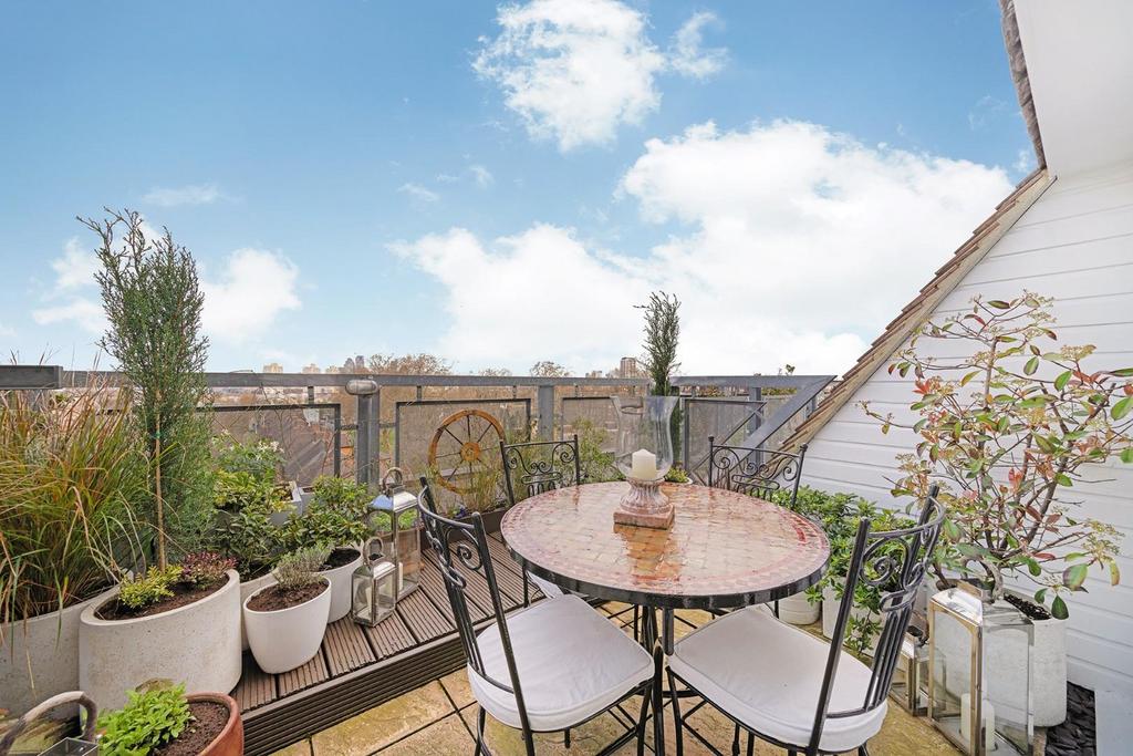 Roof Terrace (1).jpg