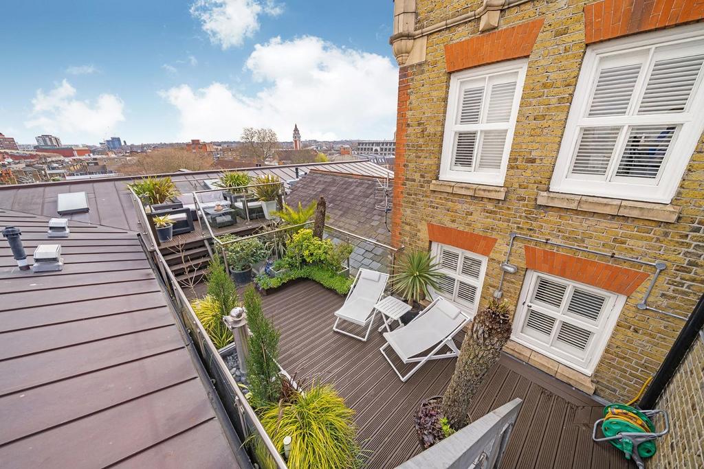 Roof Terrace (2).jpg