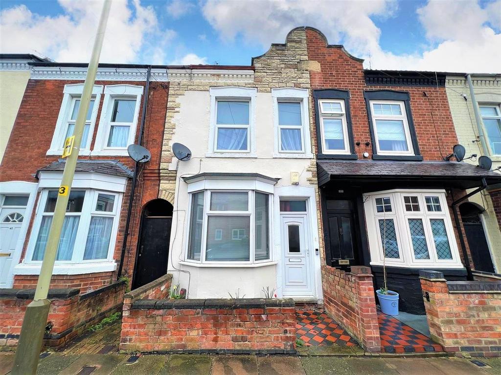 Hawkesbury Road, Aylestone, Leicester 2 bed terraced house for sale £
