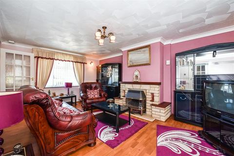 16 Crawts Road, Overton, Basingstoke, RG25 3LN