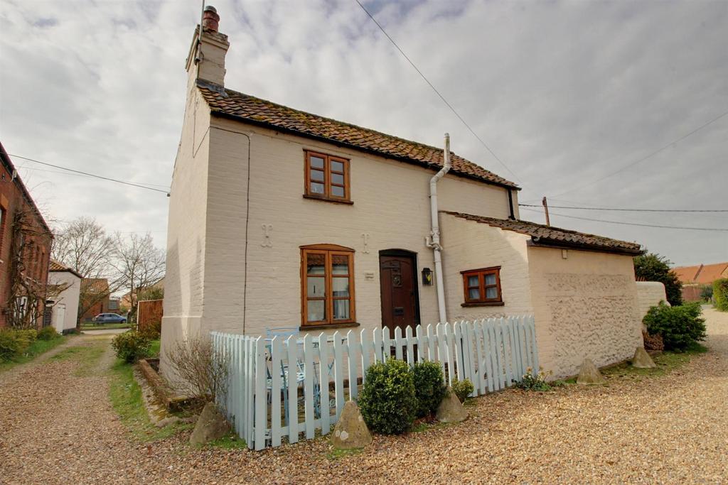 The Street, Lyng 1 bed house for sale £200,000