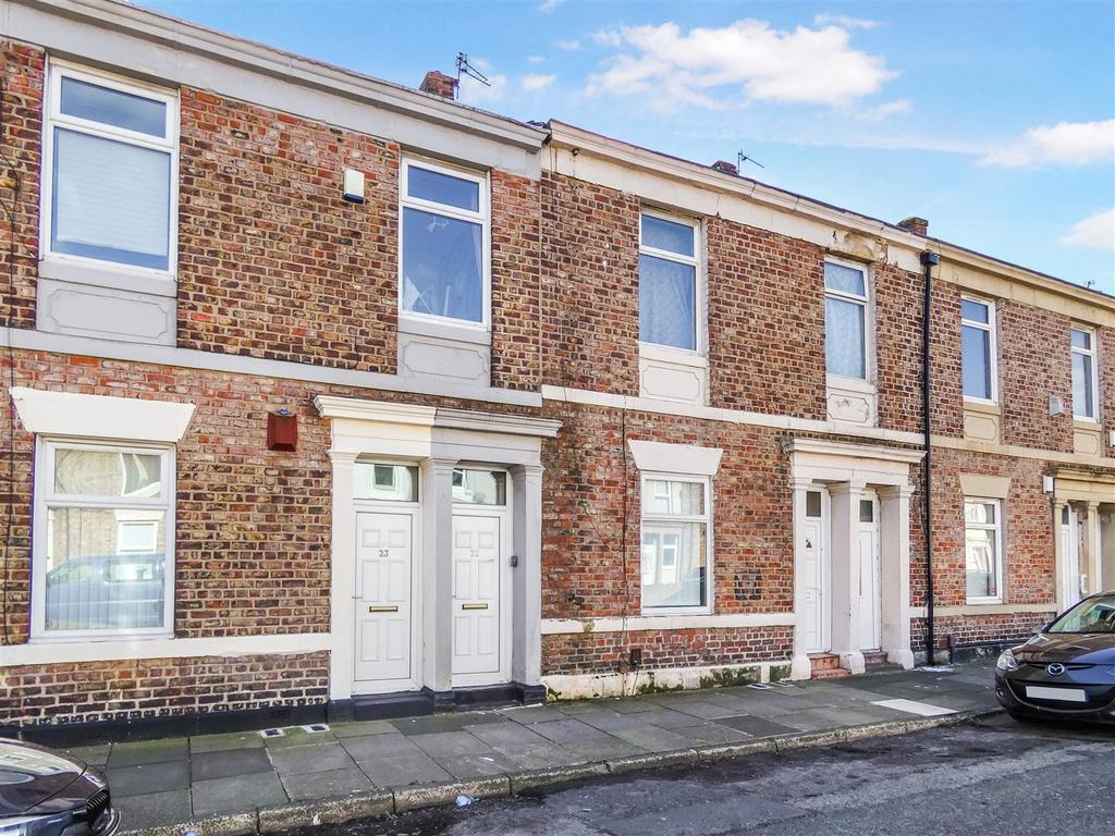 Grey Street, North Shields 2 bed apartment £130,000