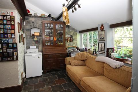 3 bedroom cottage for sale, Colhugh Street, Llantwit Major, CF61