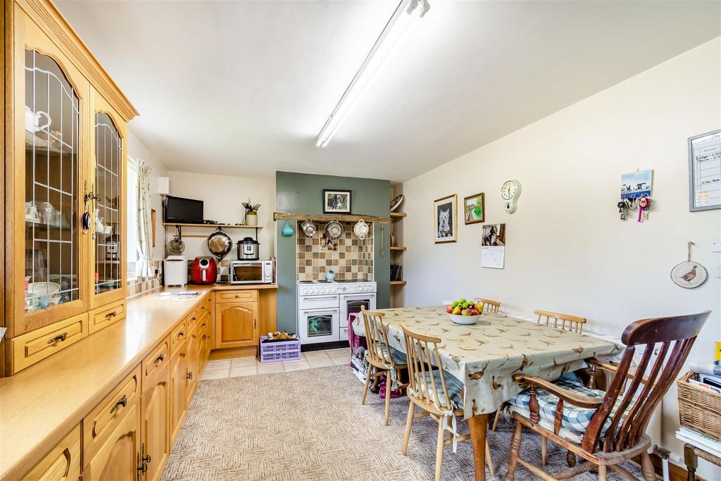 Kitchen/dining area