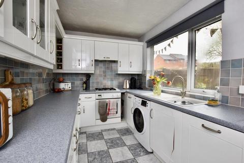 54 Crosbie Road, Coventry, CV5 8FY