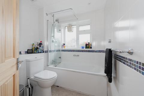 23 Mount Pleasant, Epsom, KT17 1XG