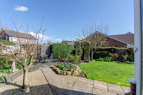 7 Stonefield Garth, Easingwold, York, YO61 3NW