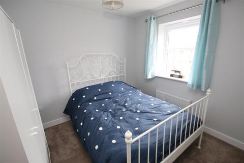 14 Gray Street, Longhedge, Salisbury, SP4 6SX