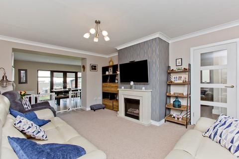 13 Craigroyston Road, Scone, Perth, PH2 6NB