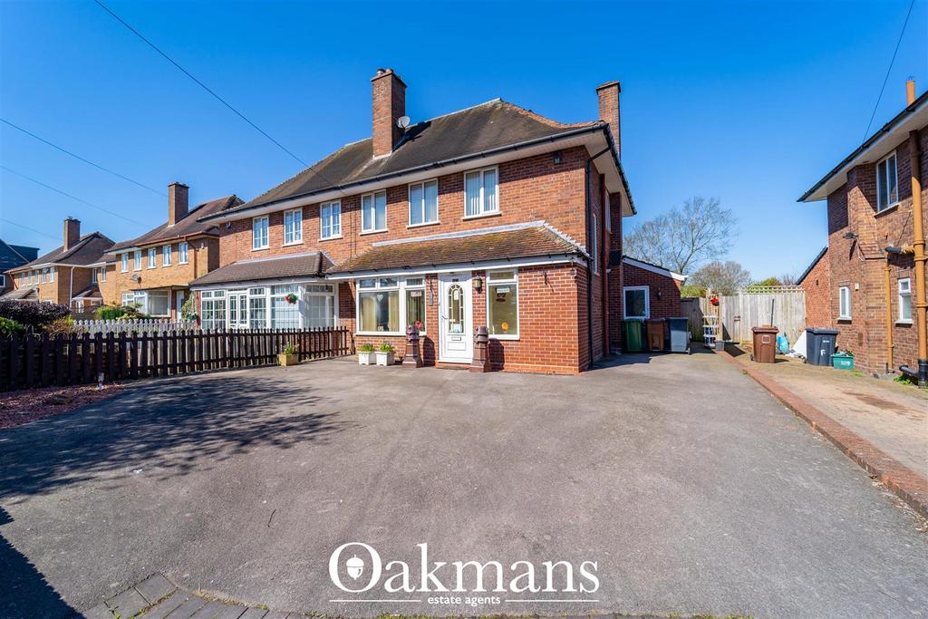 Fallowfield Road, Solihull 4 bed house £410,000