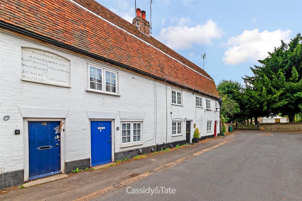 Church End, Redbourn, St. Albans 2 bed terraced house £350,000