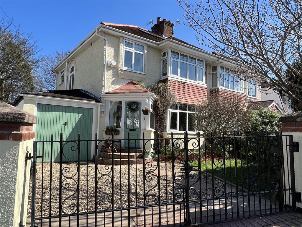 Roslin Road, Irby, Wirral 3 bed semidetached house for sale £390,000