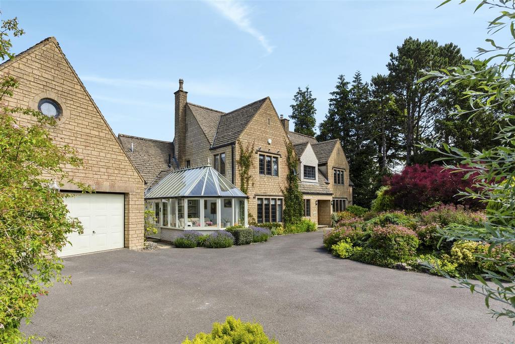 The Hithe, Rodborough Common, Stroud 4 bed detached house £1,800,000